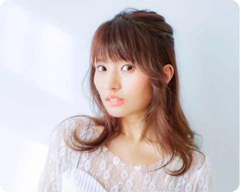 司会・歌 MARIA-E